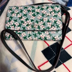 kate spade Floral Crossbody Wallet in Mint with Green and White Flowers